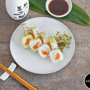 Assortiment Fusion Gourmet (58 pièces – 3 à 4 personnes), Sushi fusion